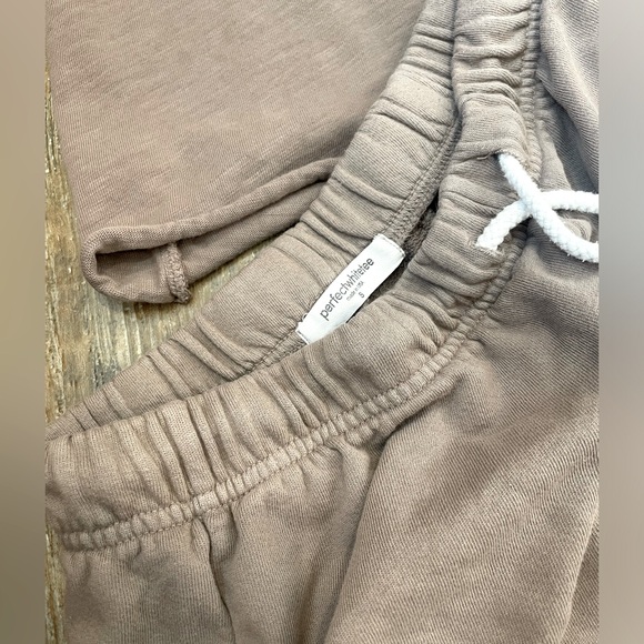 perfectwhitetee Other - (SET) PERFECT WHITE TEE S